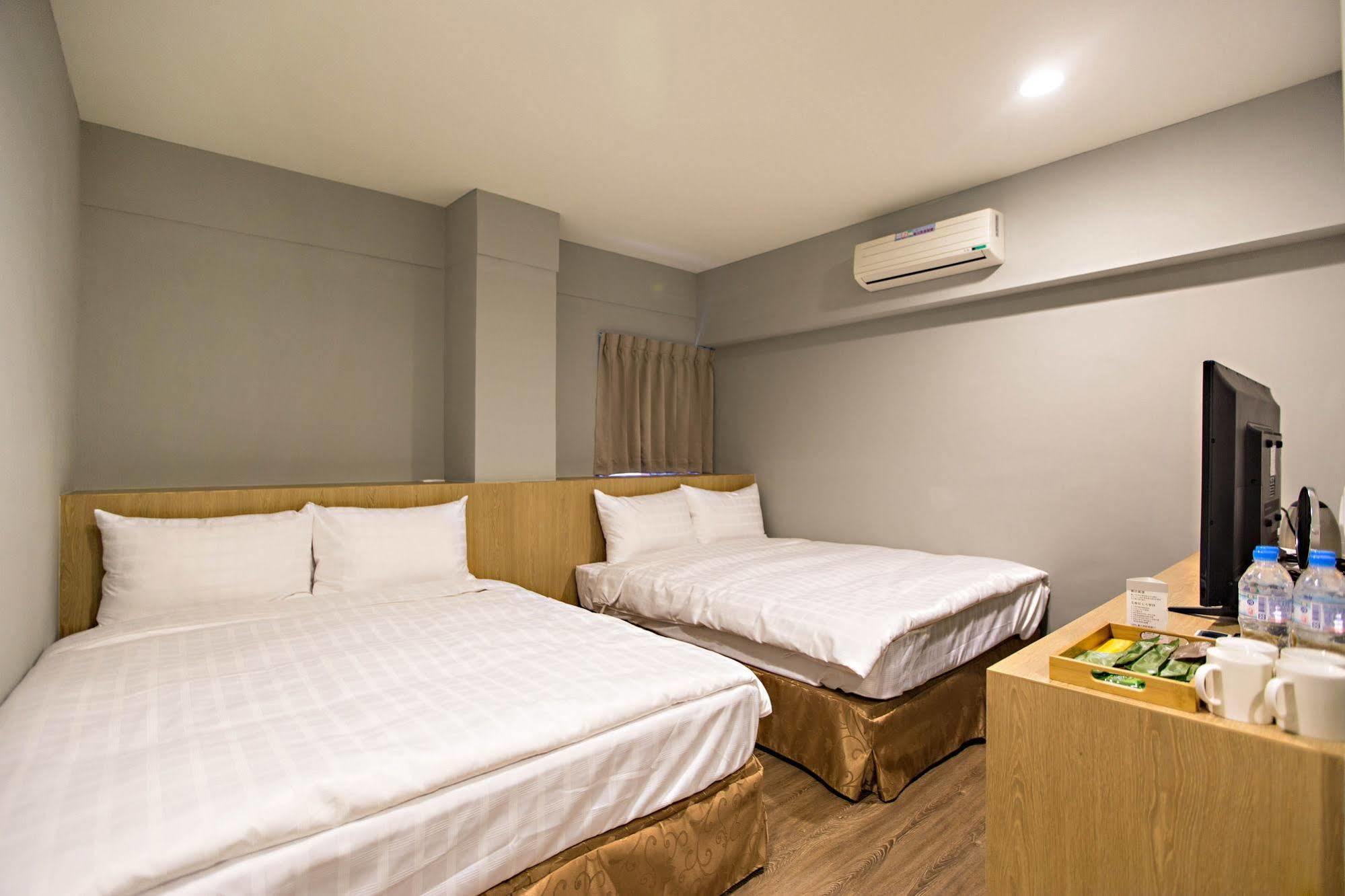 Traveller-Inn Day Moon Hotel Taitung Exterior foto