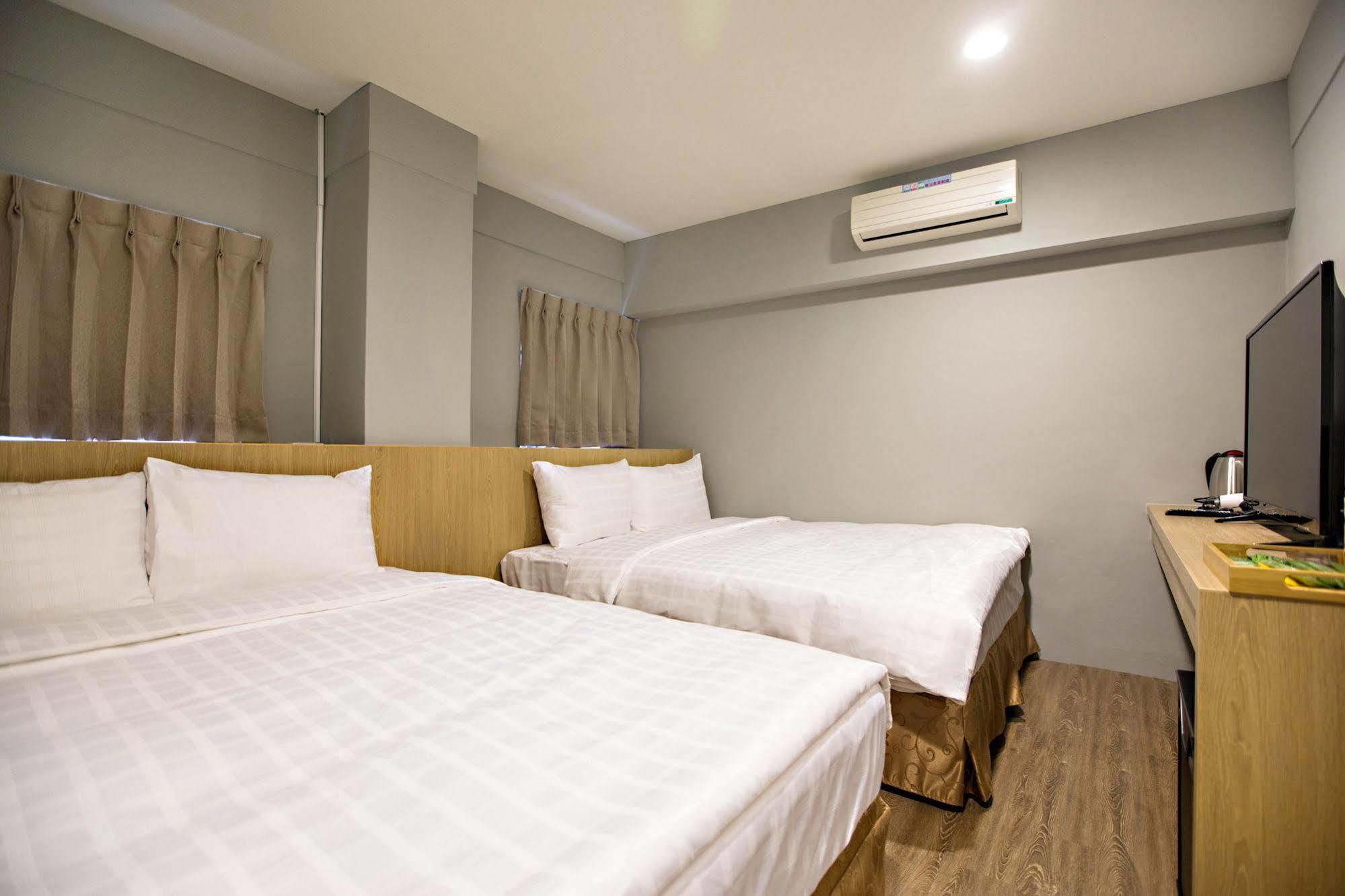 Traveller-Inn Day Moon Hotel Taitung Exterior foto